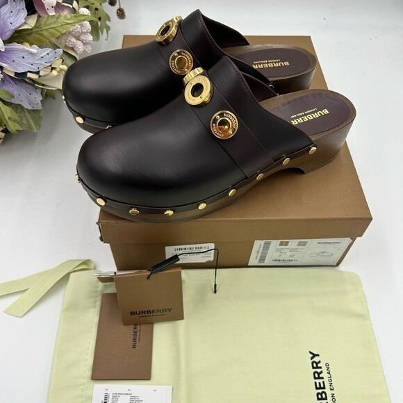 Women’s Burberry leather mules/clogs size 40 made in Italy - Picture 9 of 10